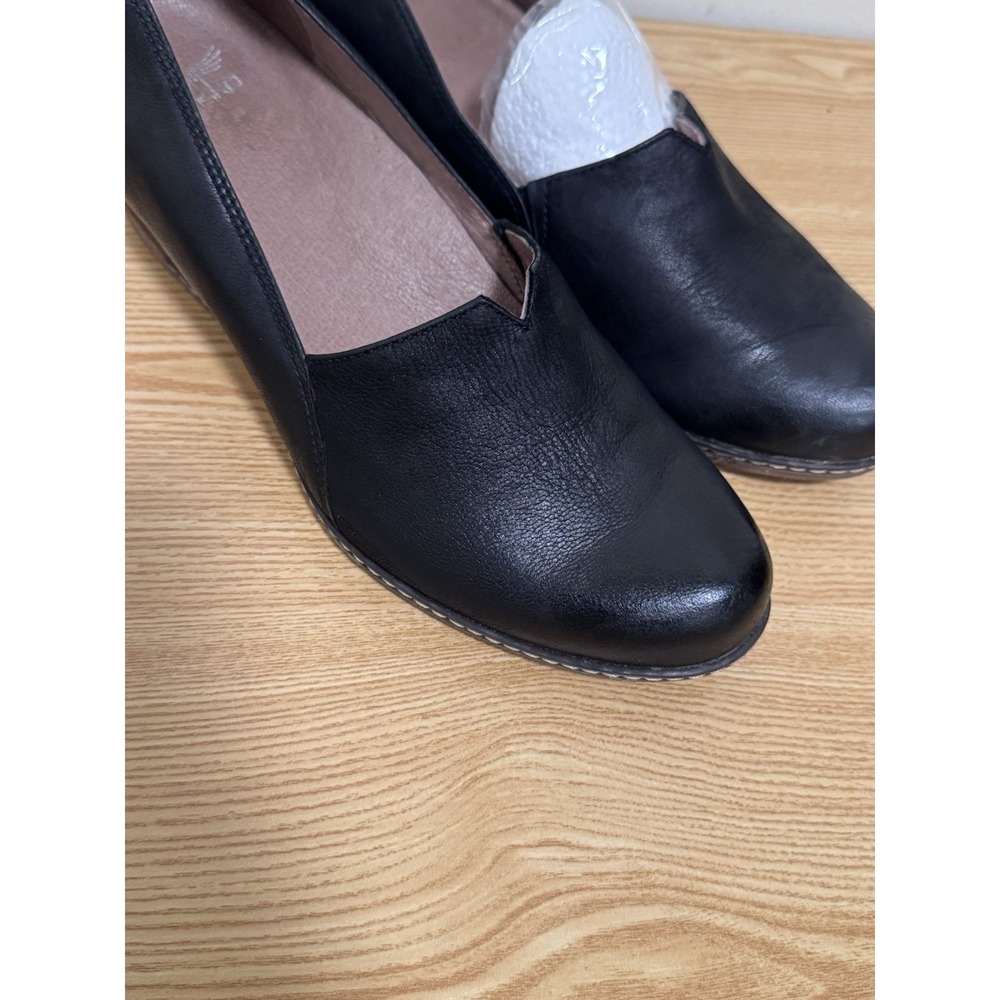 DANSKO LILIANA Burnished Teak Leather Wedge Shoe Pump Slip On 39 women 8.5 - 9 - Picture 4 of 9